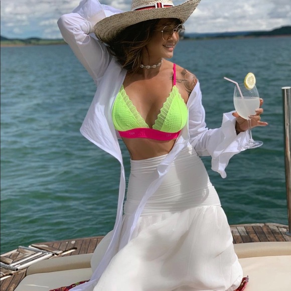 Make Memories Neon Bralette & bikini panty set - Picture 6 of 12